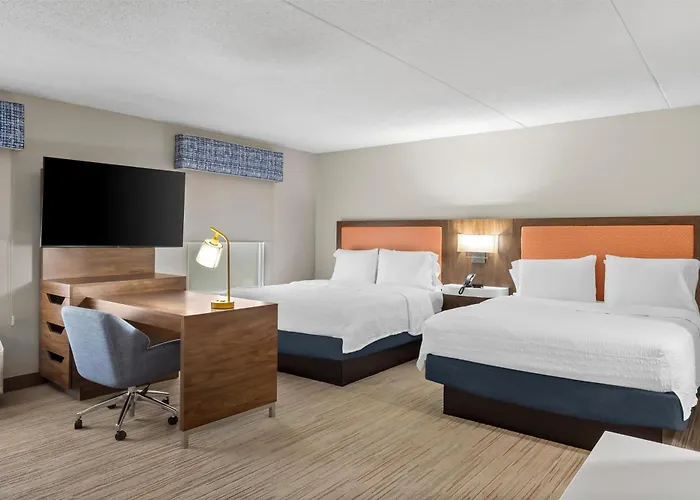 Hampton & Hotel Bolingbrook
