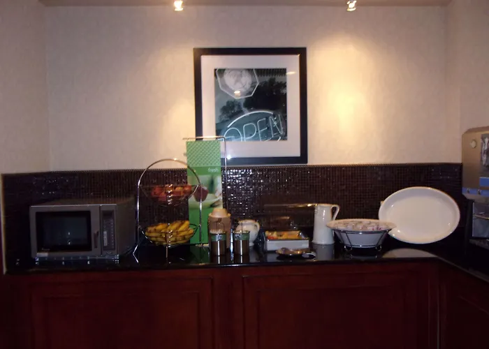 Hotel Hampton &